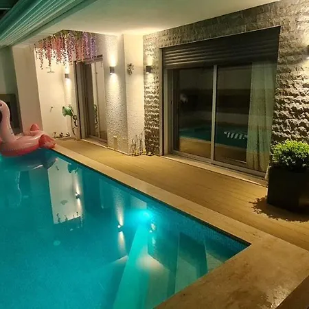 Ultra Lux Rezidans Isitmali Ozel Havuzlu * Çeşme